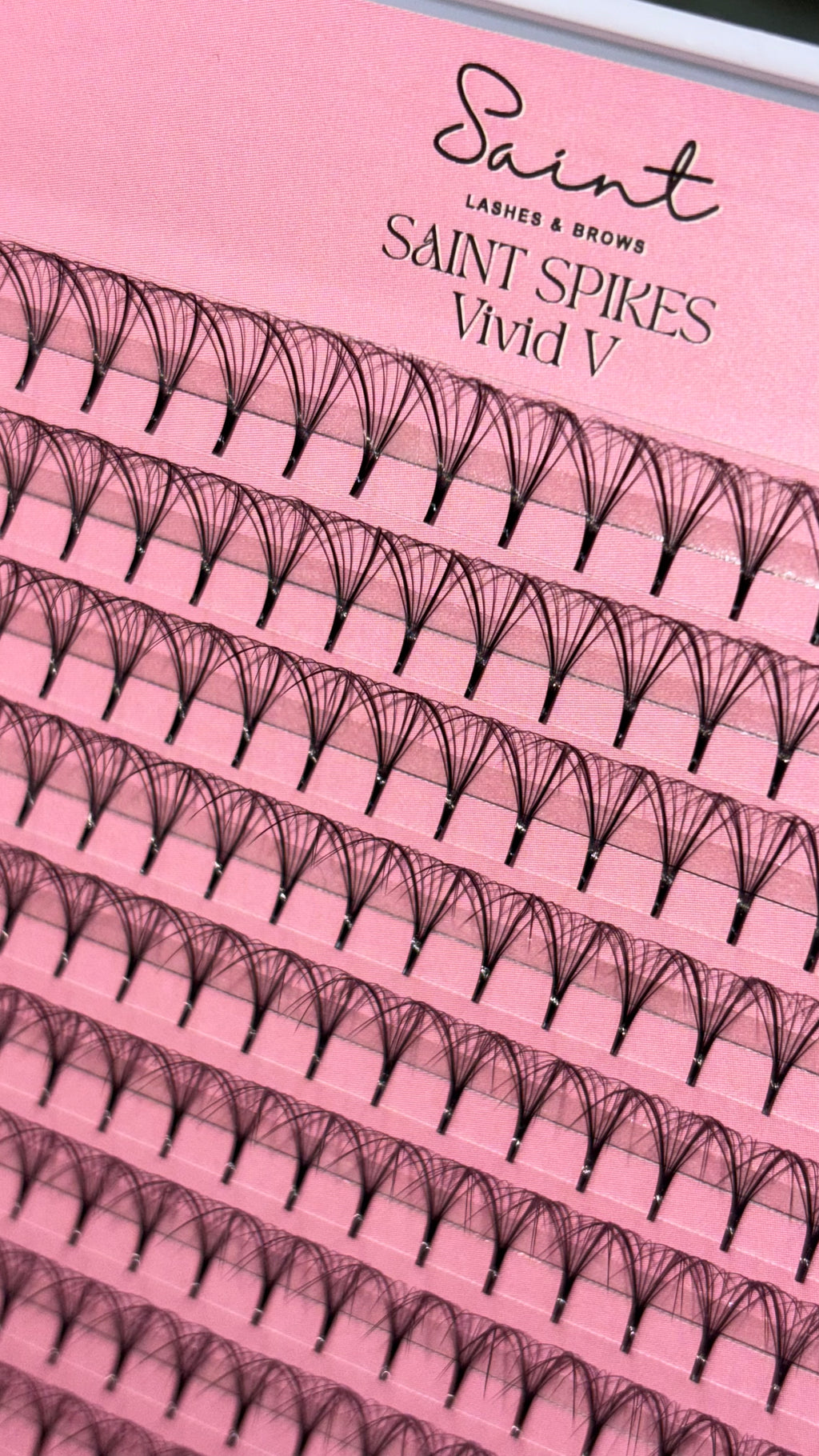 Vivid V XL Lash Tray